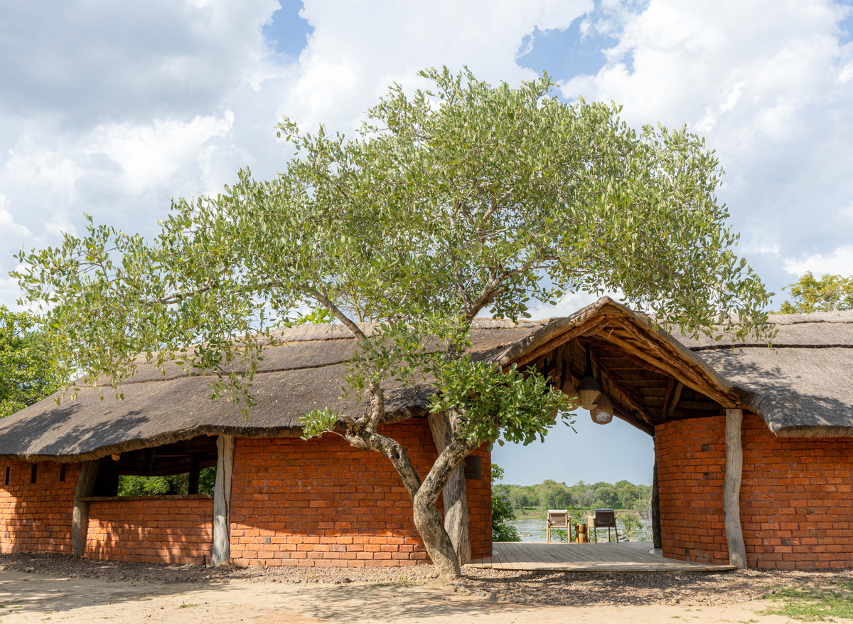 MAWIMBI Bush Camp - main lapa area overlooking the great Kafue River