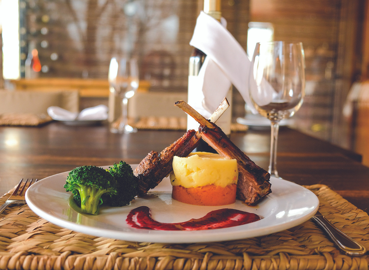 Honeyguide Plated Service