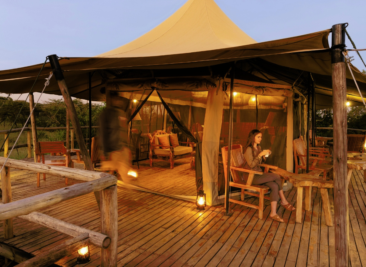 Kifaru Lodge luxury lounge