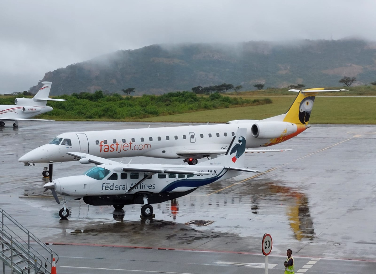 fastjet & fedAir.jpeg