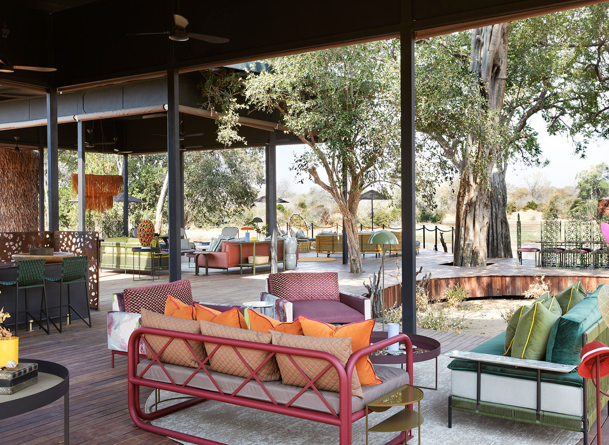 Molori Mashuma Mana Pools Main Camp Deck.jpg