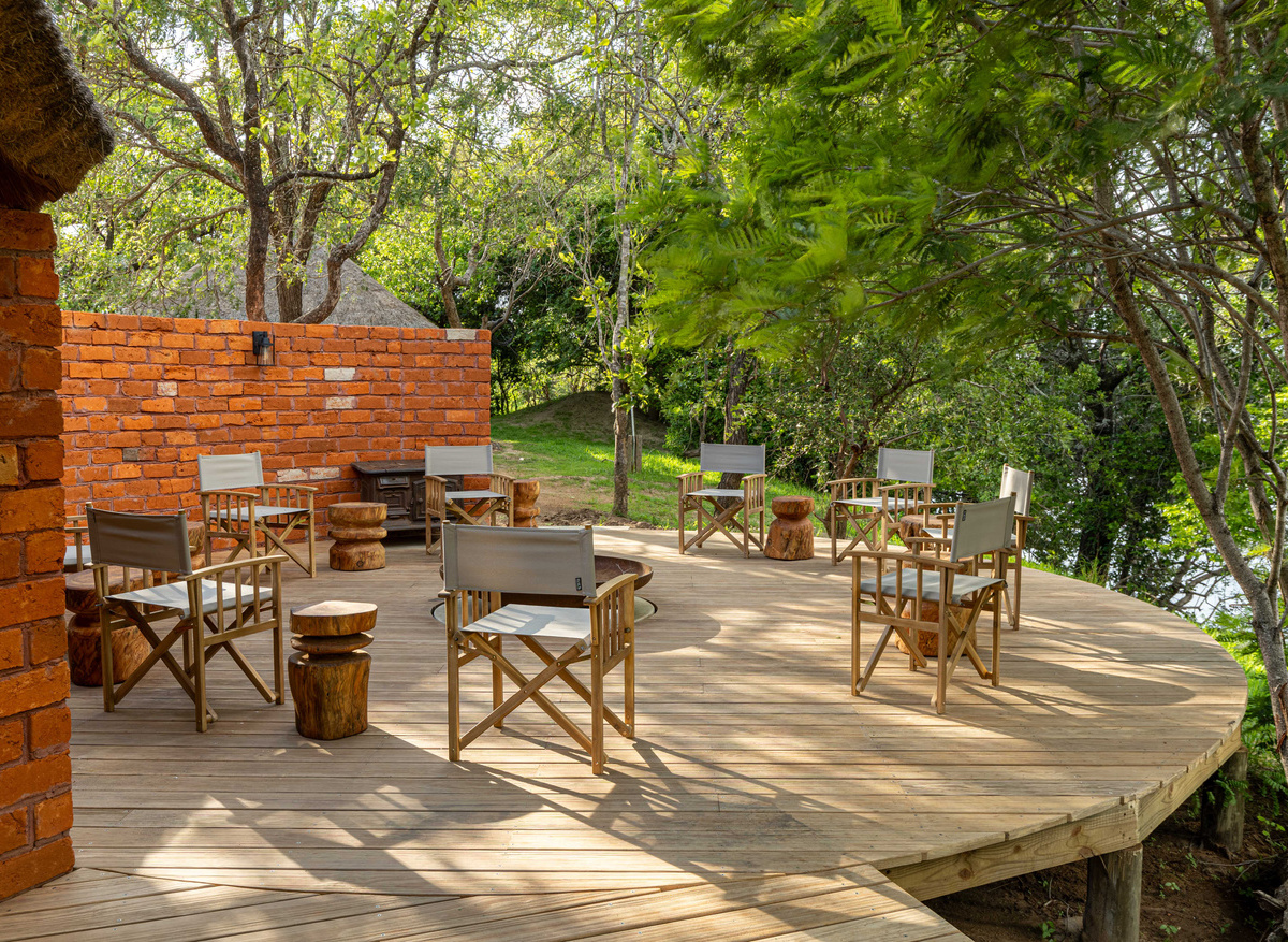 MAWIMBI Bush Camp - Main Lapa Boma Deck area