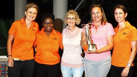 VFAPU Golf Day winners Michelle Wilson and Ashleigh Pringle with Africa Albida Tourism staff Tyla Crabbe, Nomm