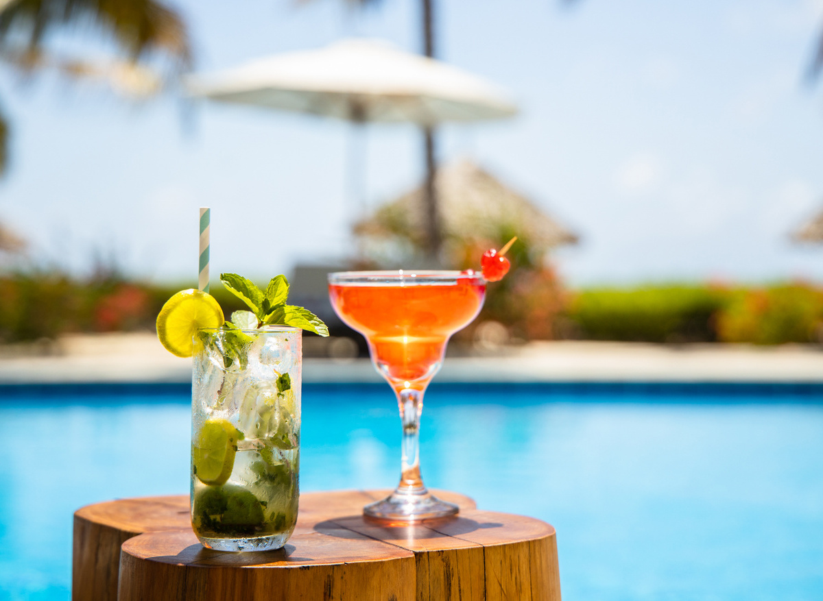 Kisiwa on the Beach Luxury Villas & Spa - Drink