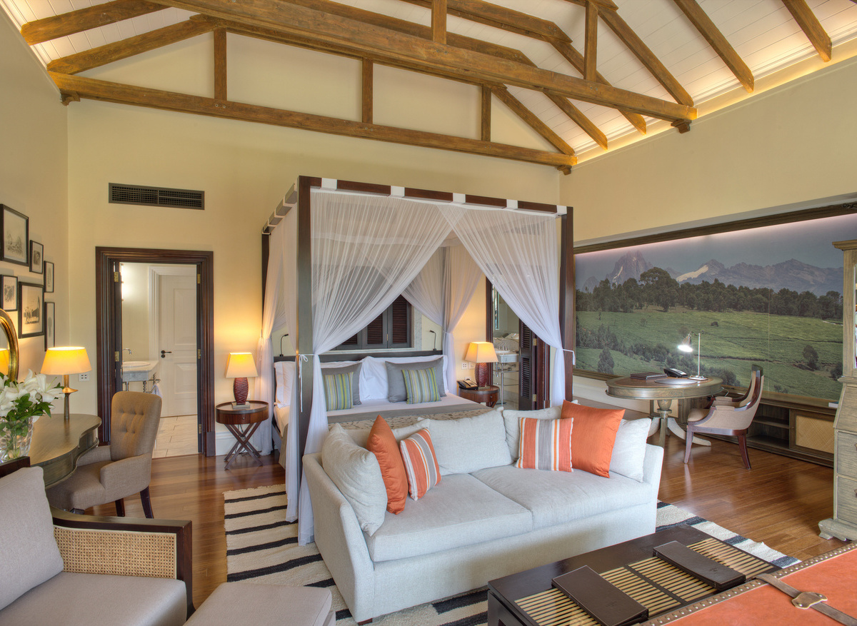 Executive Suite.jpeg