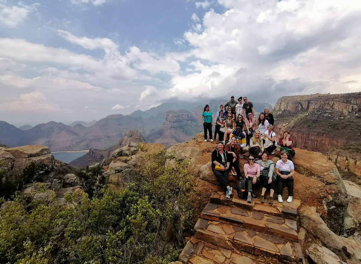Group on tour at Three Rondavels View Point