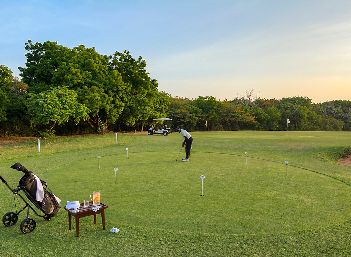 Diamonds Leisure Beach Golf Club-03