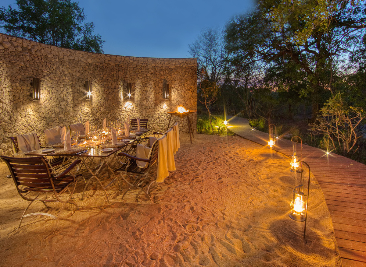 Dulini Leadwood - Boma (2).jpg