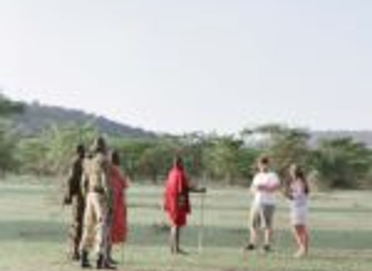 guided walking safaris at Bushtops.jpg