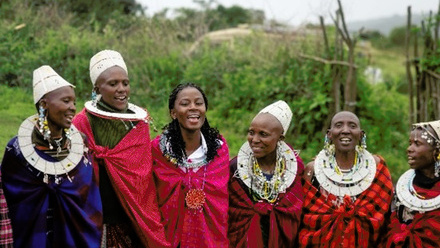 Maasai+at+Craters+Edge.jpg