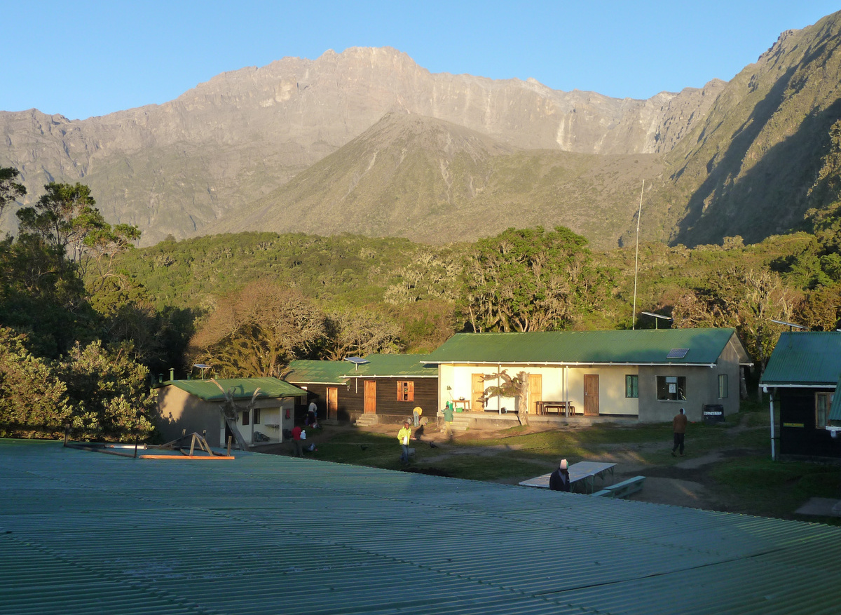 Mt Meru Miriakamba Hut