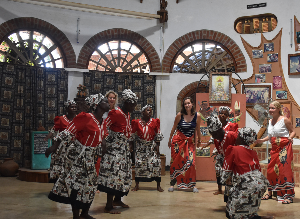 4470DF5F-C35C-462B-812EBA73C9B3D158_25