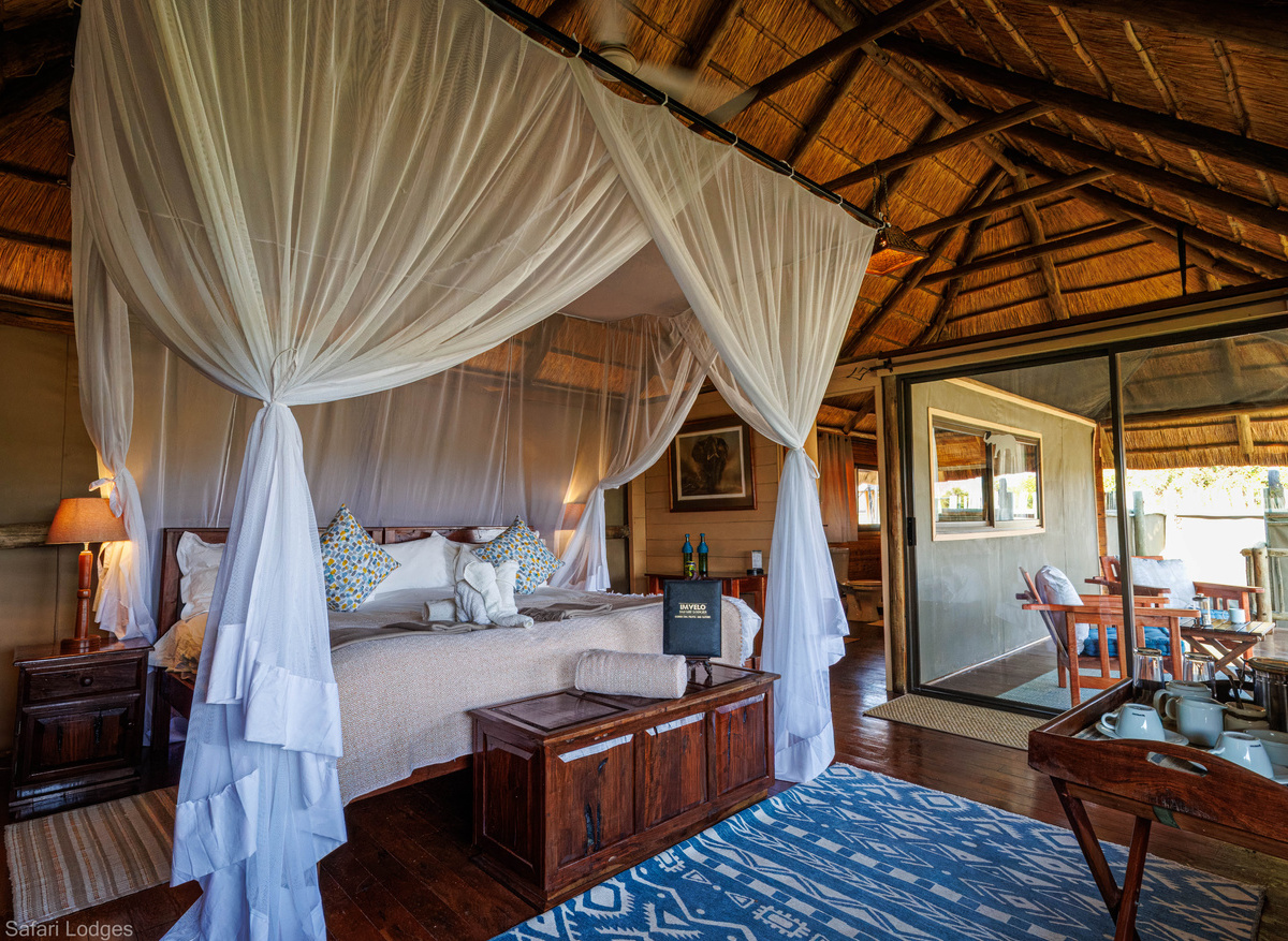 Nehimba Lodge - Safari Suite bedroom