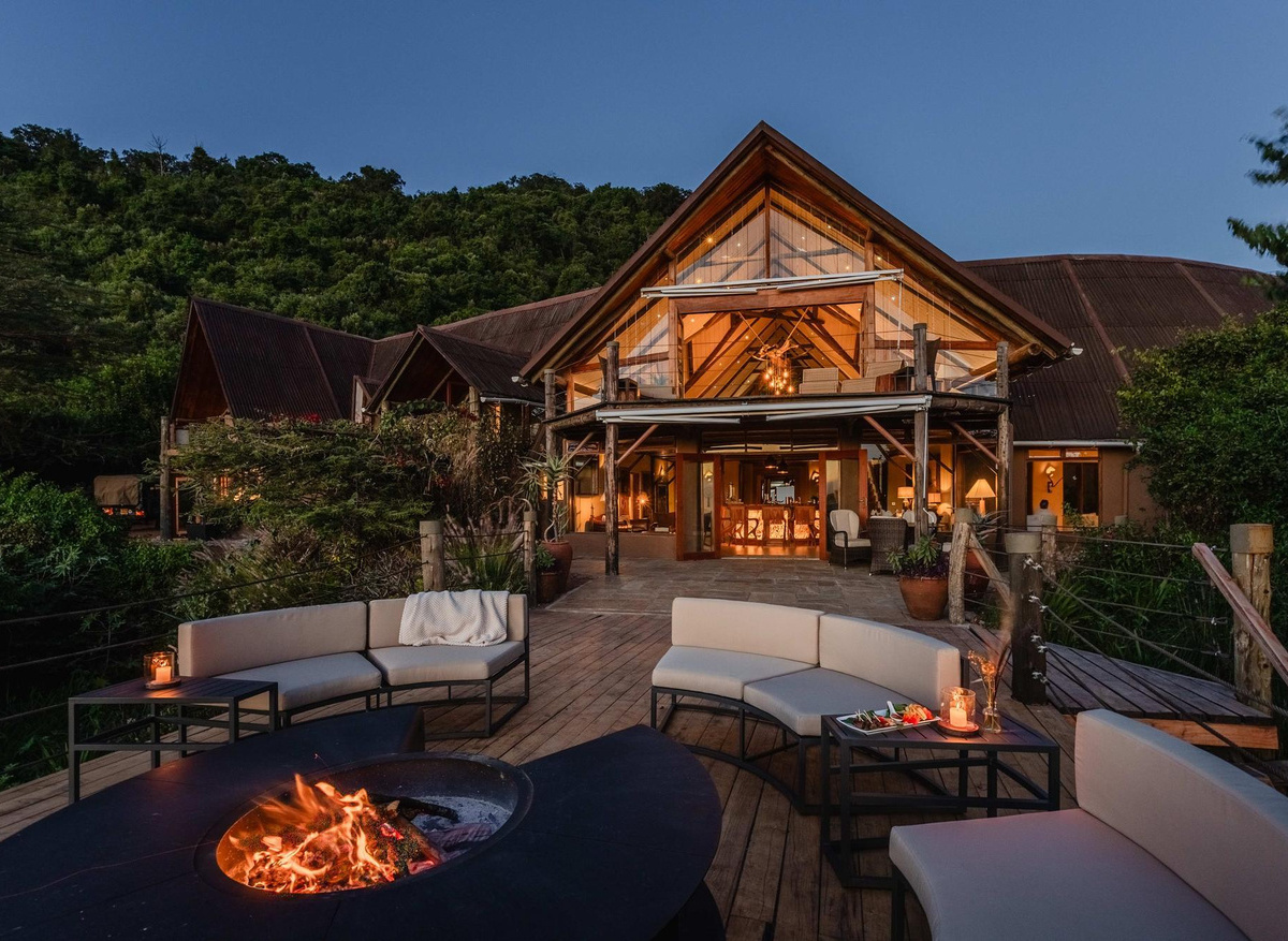 Cottars Bush Villa Lower Deck