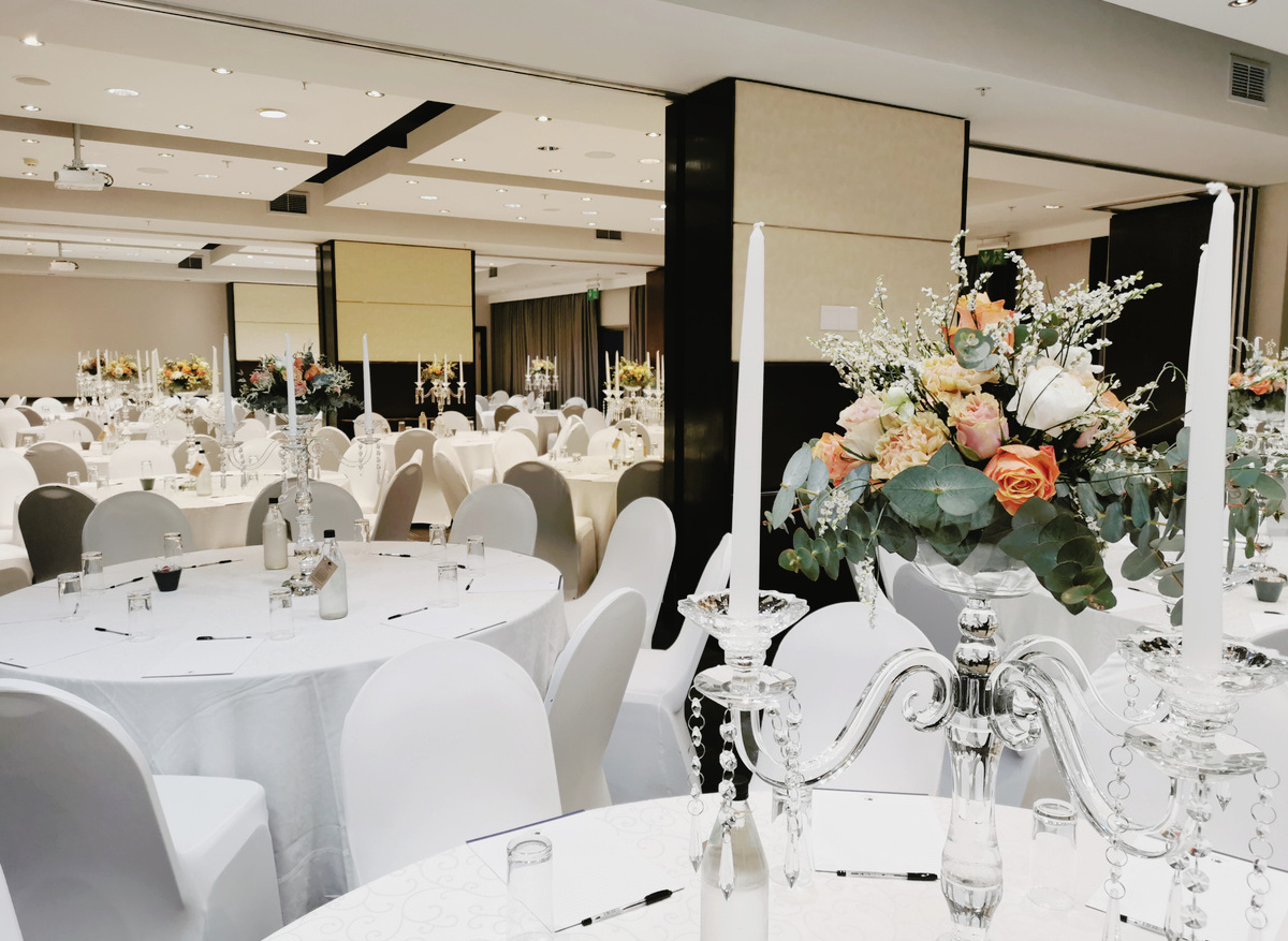 Central 1-3 Banquet Seating 