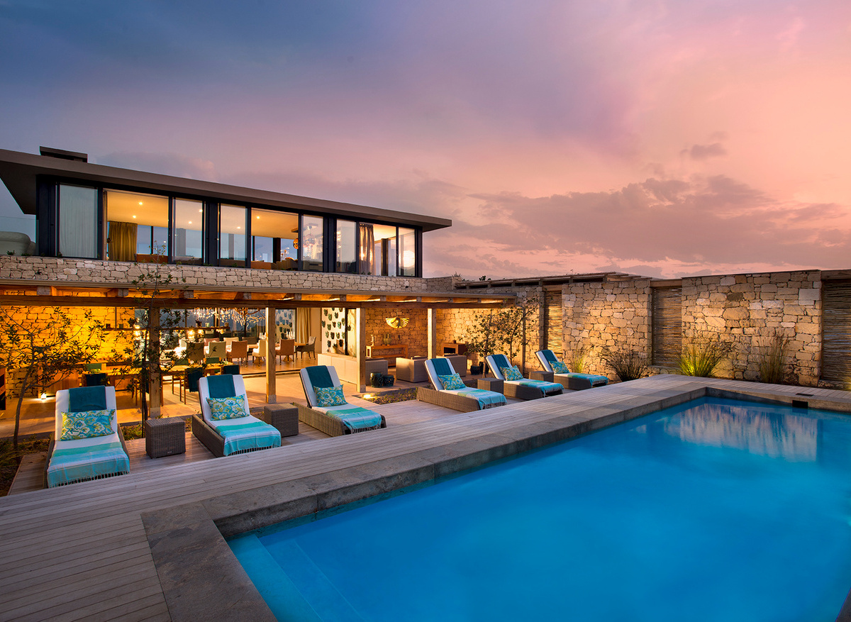 Morukuru Ocean House - pool and terrace.jpg
