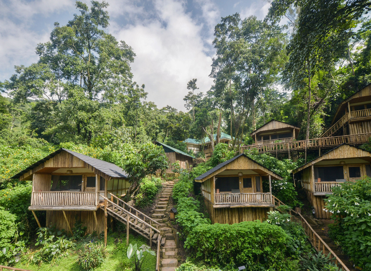 Buhoma Lodge - aerial view 