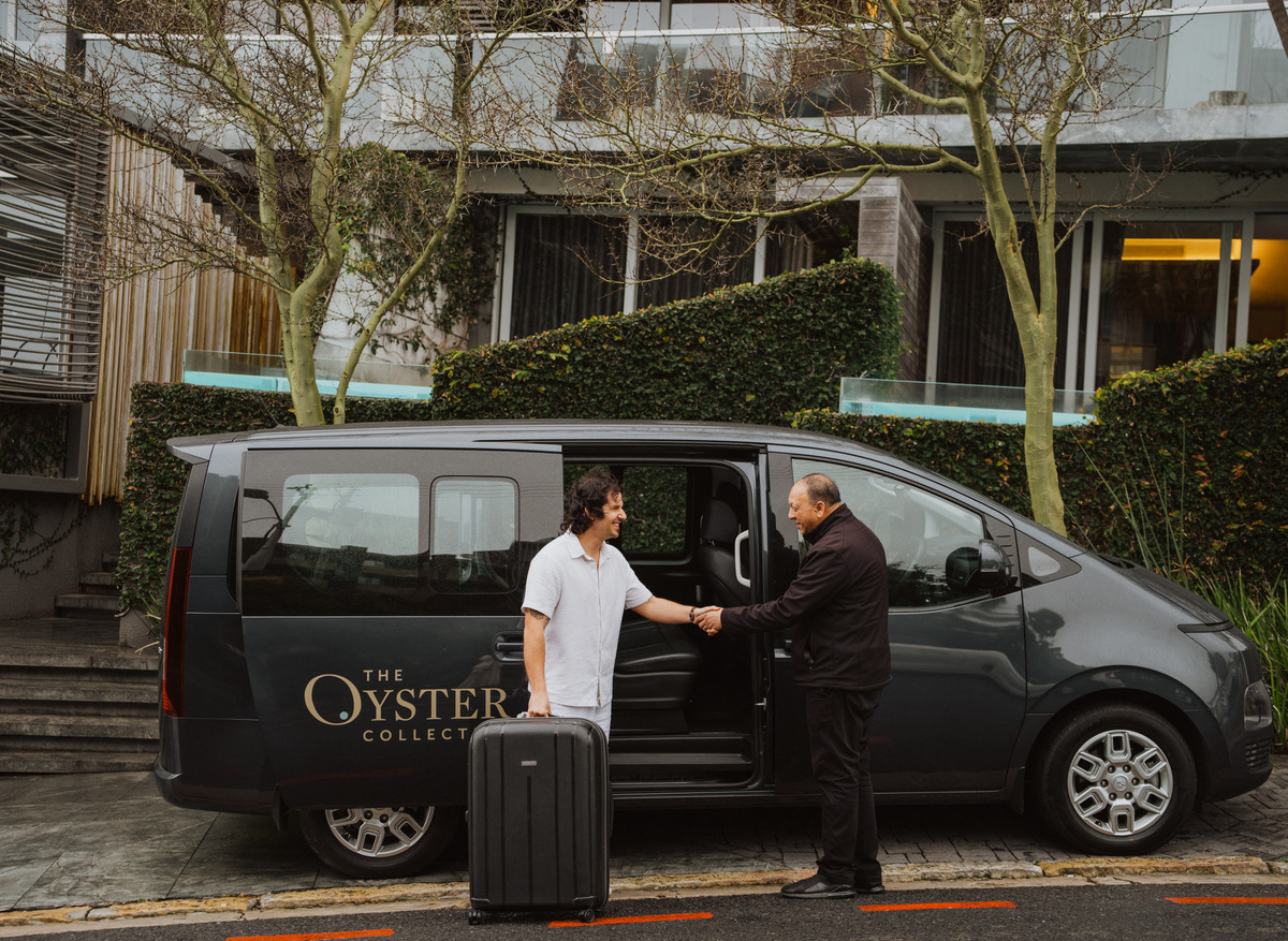 Oyster Collection Tours & Transfers