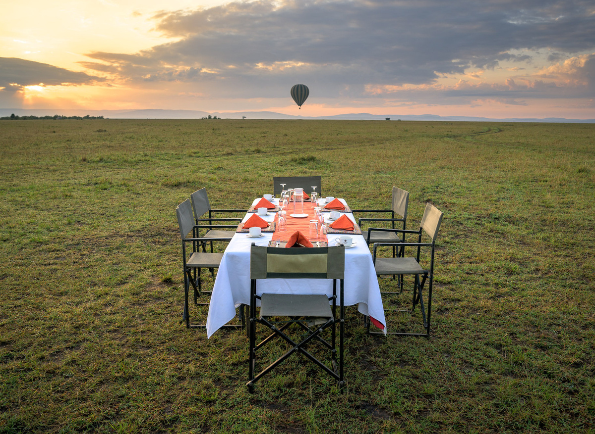 Balloon Breakfast Masai Mara 