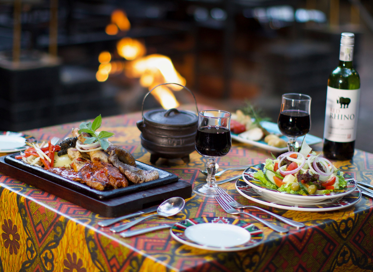 The Boma - Dinner & Drum Show Dining