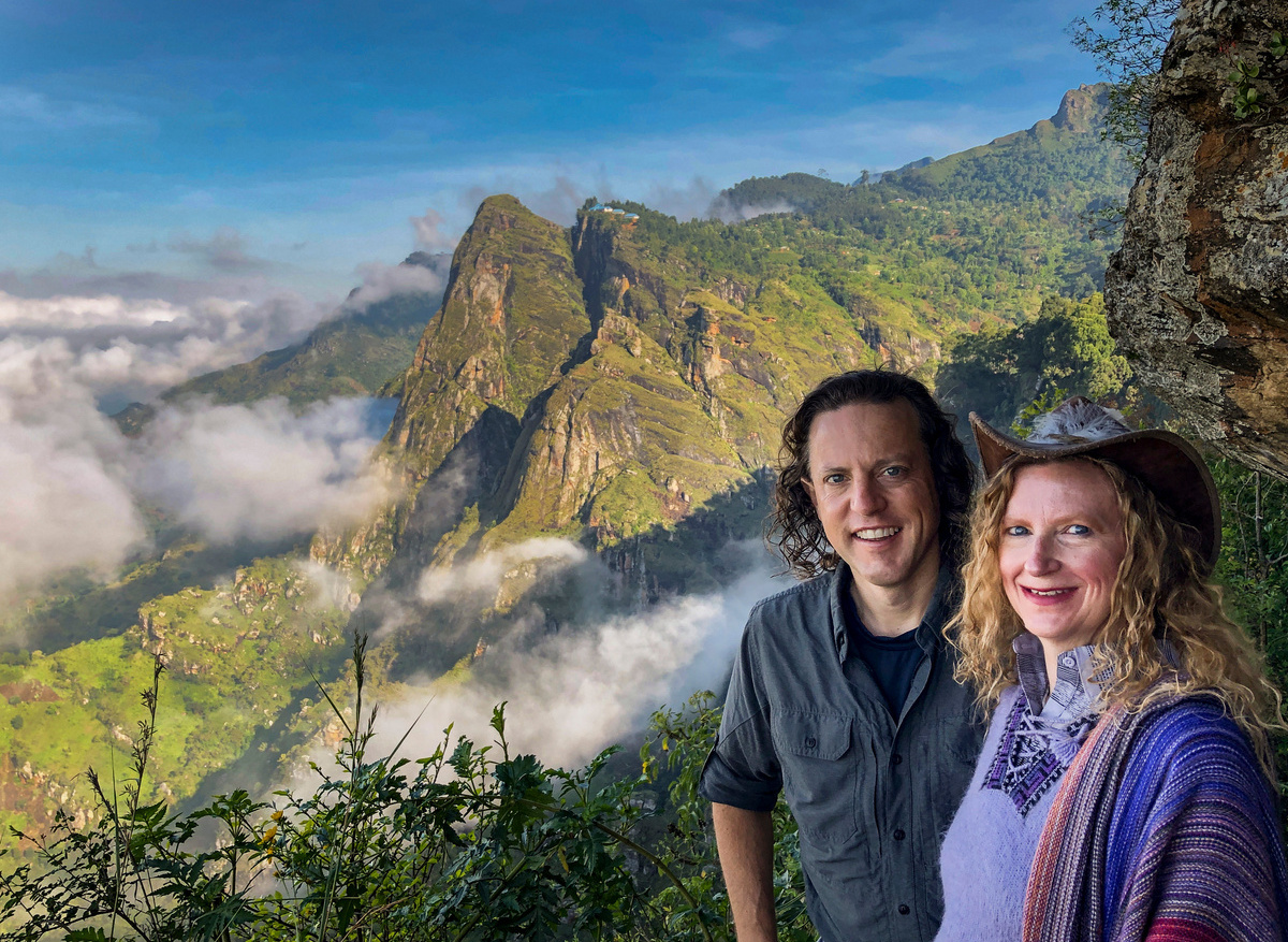 AFA60E9E-112C-4097-885441D750C8ABCD_12