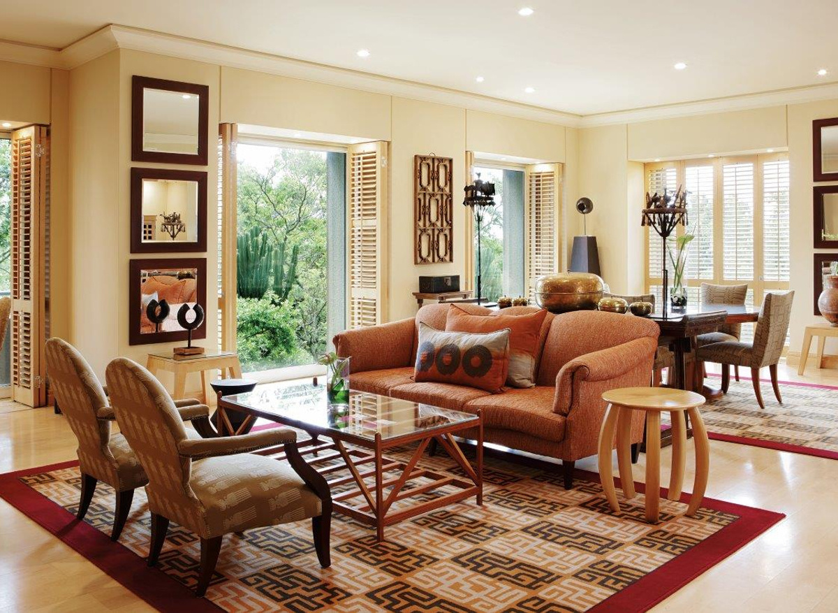 Presidential Suite sitting room.jpg