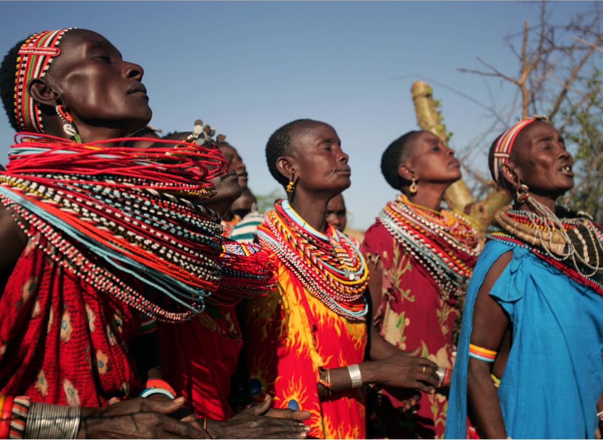 mujeresmasai.jpg