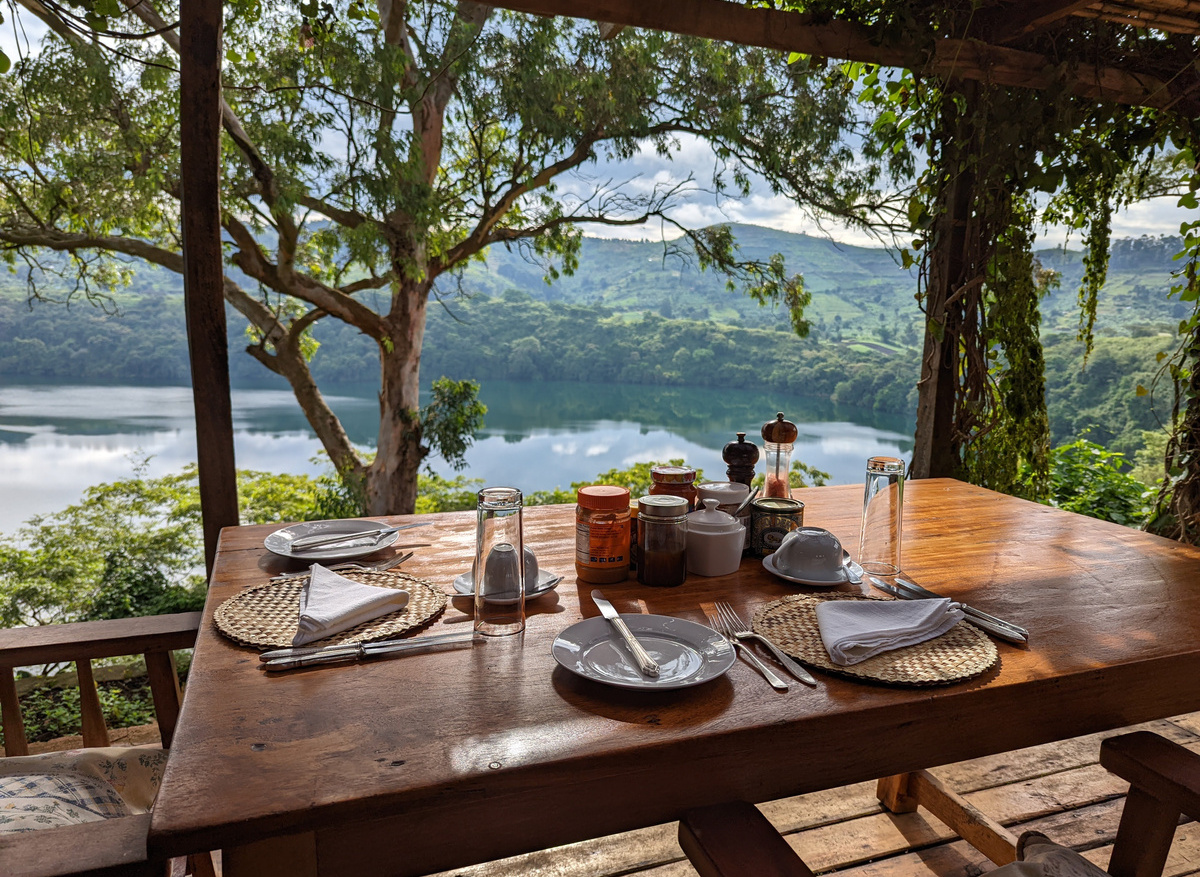 Ndali Lodge dining