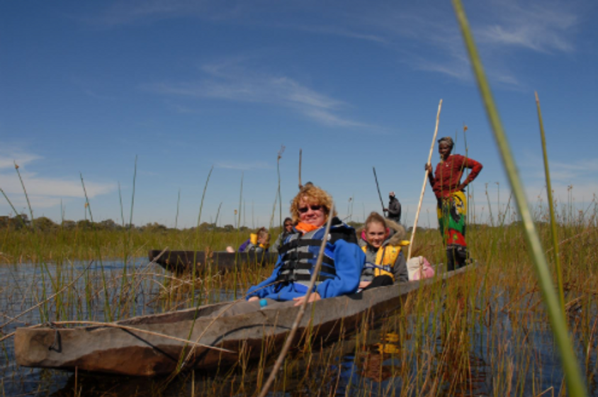 Exploring+the+Okavango+by+mokoro%2C+family+safari%2C+Acacia+Africa.png