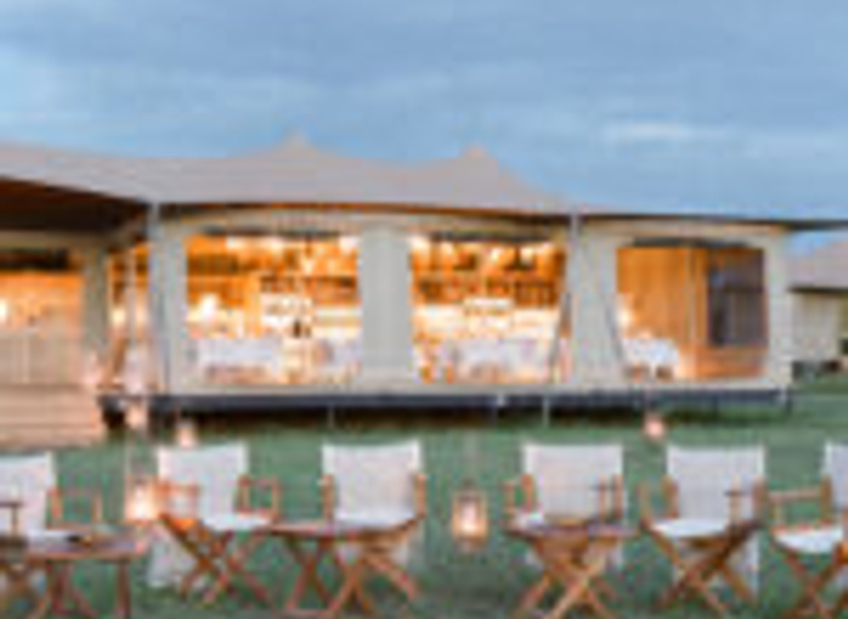 Roving Bushtops mess tent.jpg