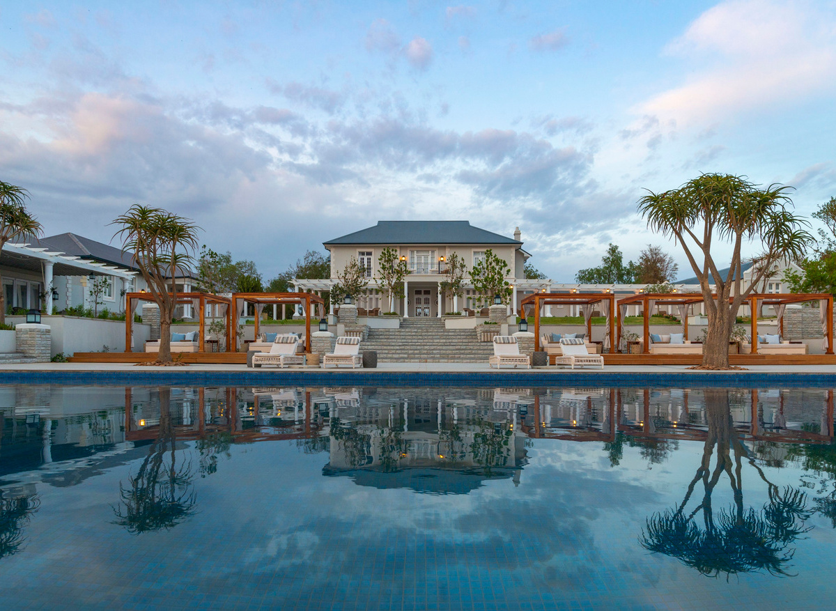 Manor house swimming pool.jpg