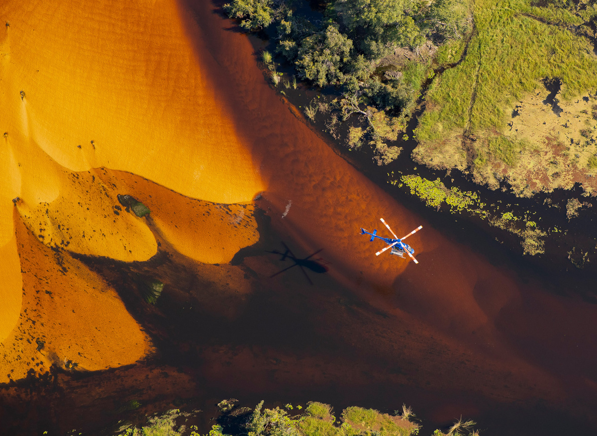 Helicopter Horizons - Xigera Lagoon