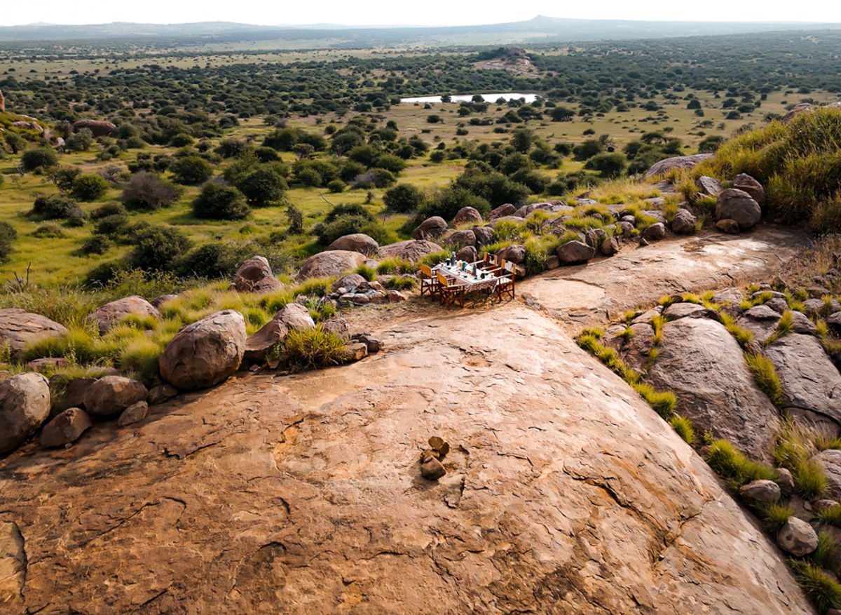 Tumaren_Camp-Bush Breakfast.jpg