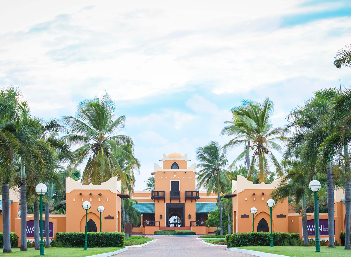 Avani Pemba Beach Hotel_Entrance_02_G_A_H.jpg.jpg