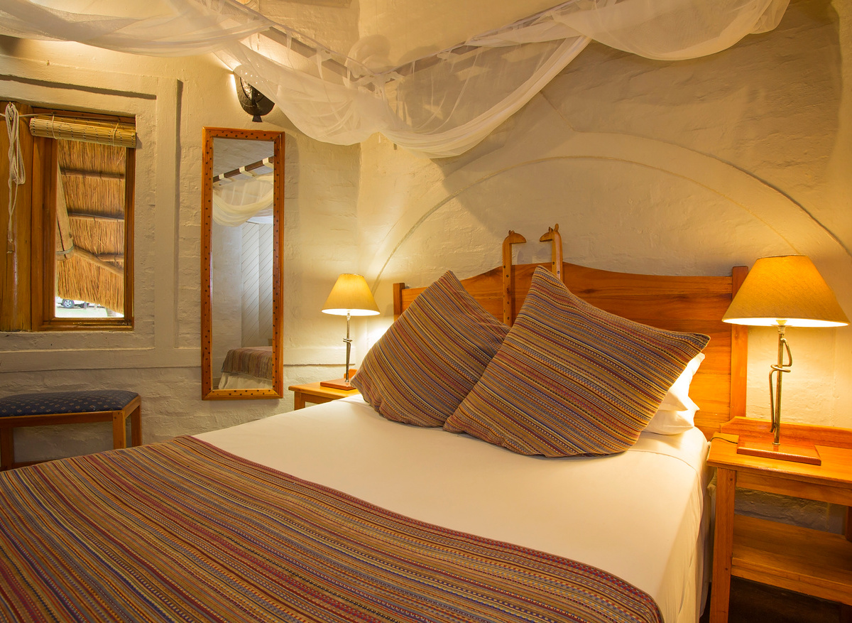 Lokuthula Lodges bedroom.jpg