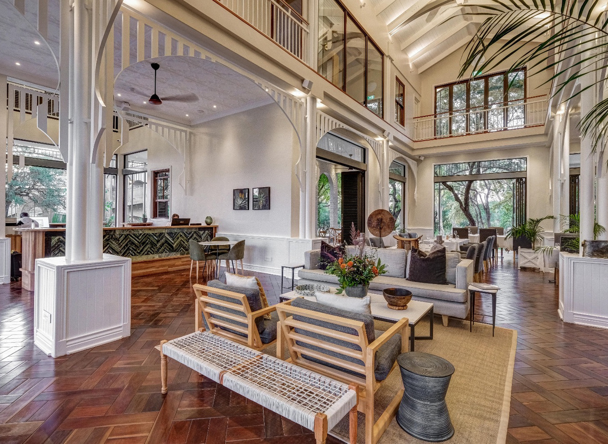 Reception Foyer leading to dining Hall