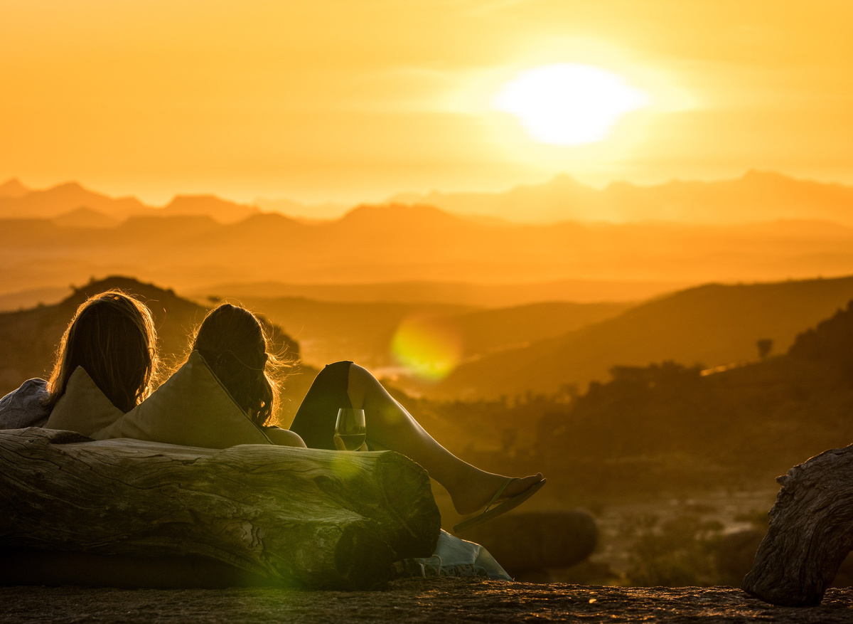 Mowani Mountain Camp - Signature Sundowners