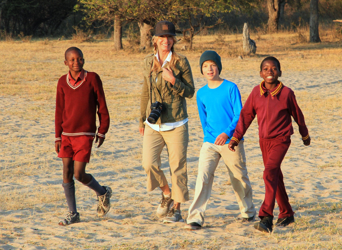 Community experience - walking with students to school