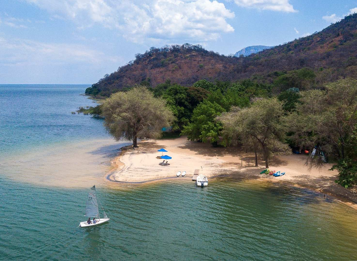 Pumulani Lodge - Liwonde National Park, Malawi