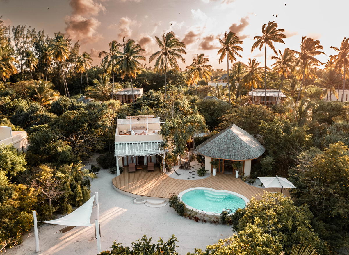 Private villa - portrait