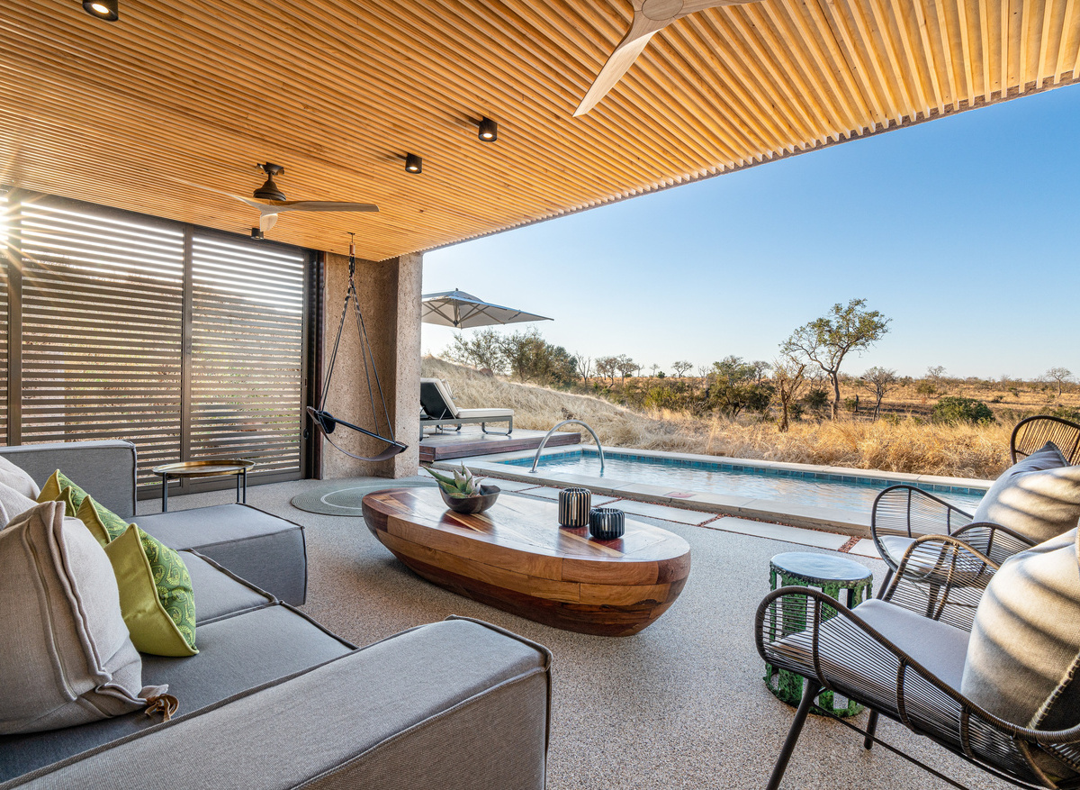 Earth Lodge Luxury Suite Terrace.jpg