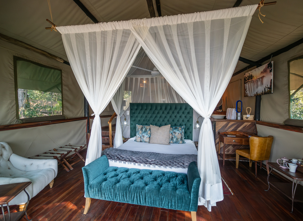 Tintswalo Siankaba Suite