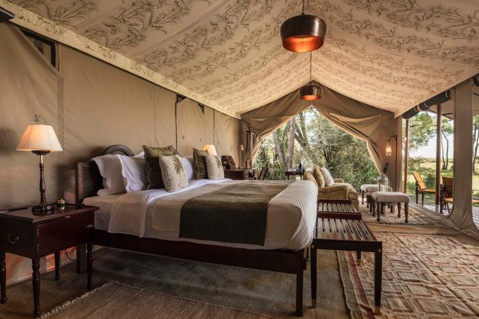 BedTent2Wide.jpg