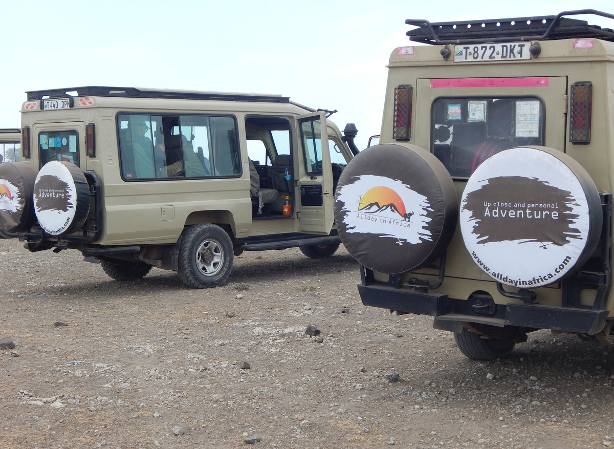 Waiting for our guests for another adventure.JPG