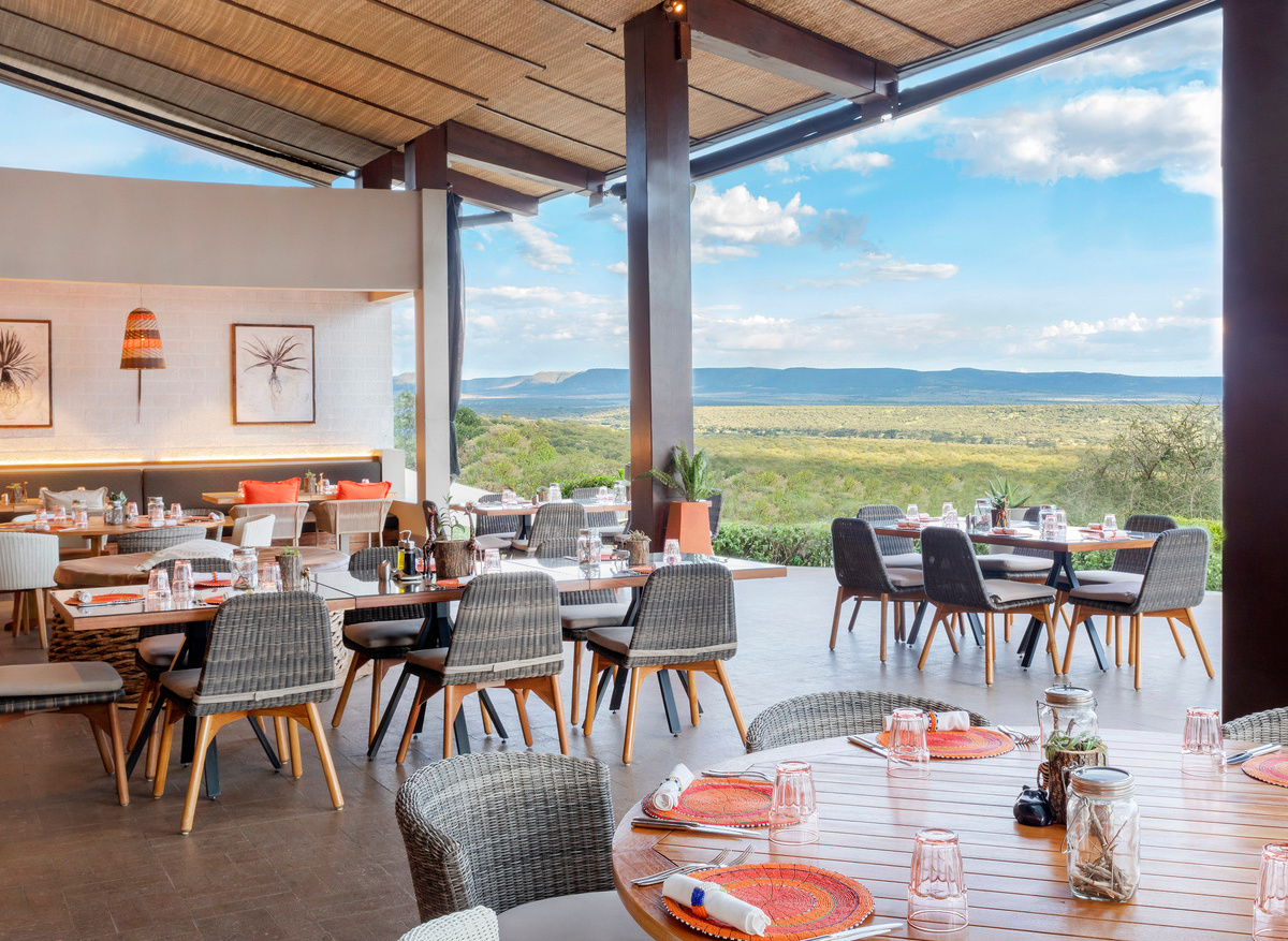SerengetiLodge_MeliaCollection-Savannah Restaurant.jpg