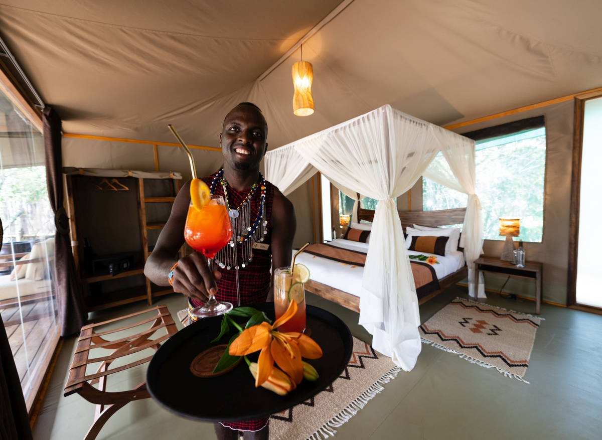 Soroi Luxury Migration Camp - Room Service